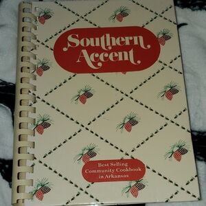 Vintage 1976Southern Accent Cookbook